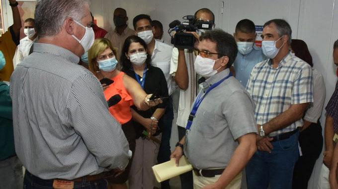 El presidente de la República Miguel Díaz-Canel inauguró una Planta de Producción de Péptidos Sintéticos en el Centro de Ingeniería Genética y Biotecnología