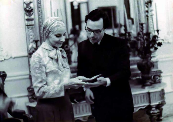 La Prima Ballerina Assoluta Alicia Alonso junto al Historiador de La  La Habana Eusebio Leal.