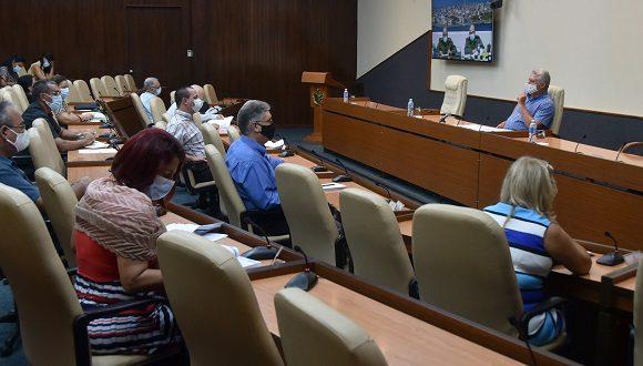Reunión diaria sobre el coronavirus