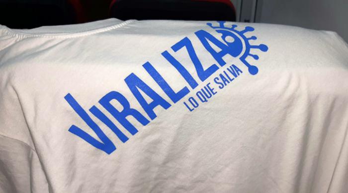 pullover  de la campaña virraliza