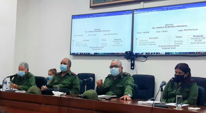 Luis Antonio Torres Iríbar, primer secretario del partido en la habana, reinado garcía zapata gobernador de la habana, ramón pardo guerra, jefe de la defensa civil en cuba, en Reunión Consejo de Defensa 1ro. de septiembre