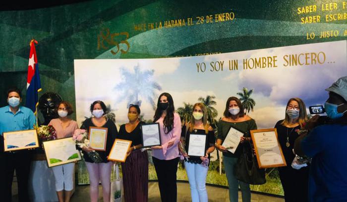 Premiados en concurso de periodismo científico Gilberto Caballero in Memoriam