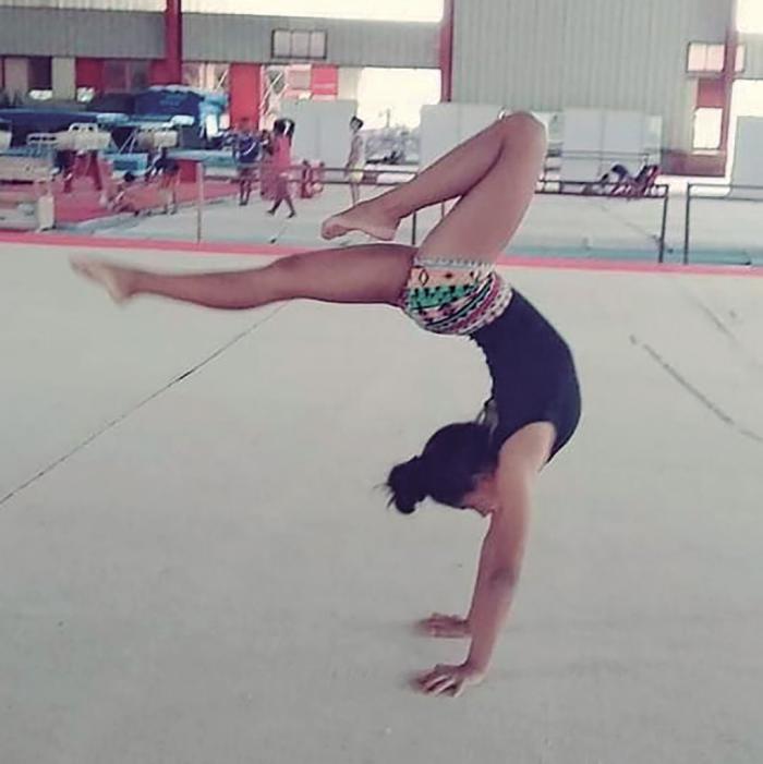 Angelissa Ponce Villalpando, estudiante de la escuela nacional de gimnasia