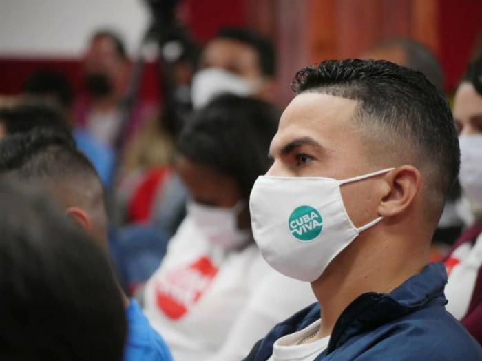 Apoyan jóvenes cubanos programas de producción de alimentos