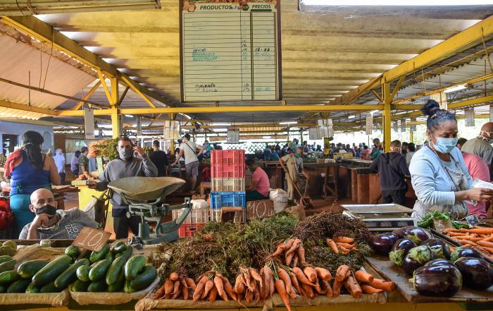 La Tarea Ordenamiento incluye la regulación de los precios de los productos agrícolas