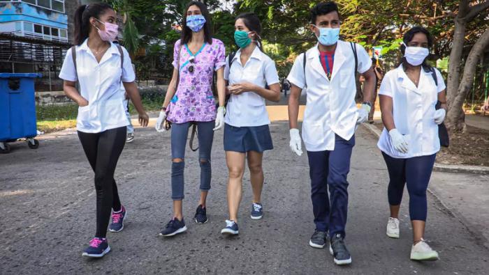 Proponen nuevas medidas para contrarrestar la propagación del coronavirus en La Habana