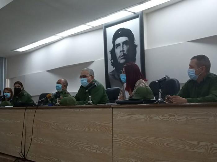 Luis antonio torres iríbar, reinaldo garcía zapata en Reunión consejo de defensa, nuevas medidas para la habana 