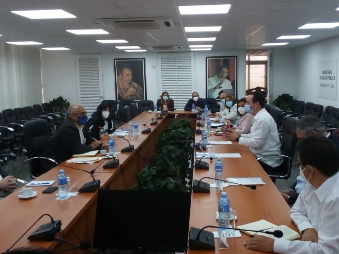 Ministro de Salud de Cuba sostiene encuentro con su homólogo venezolano