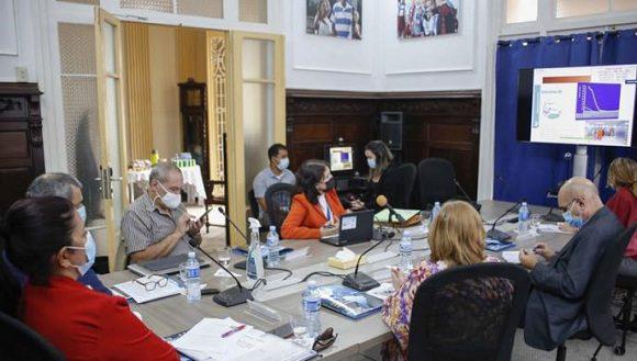 Reunióncon la Organización Panamericana de la Salud. Prevén ensayos con candidatos vacunales contra la COVID-19 en pacientes pediátricos para finales de febrero