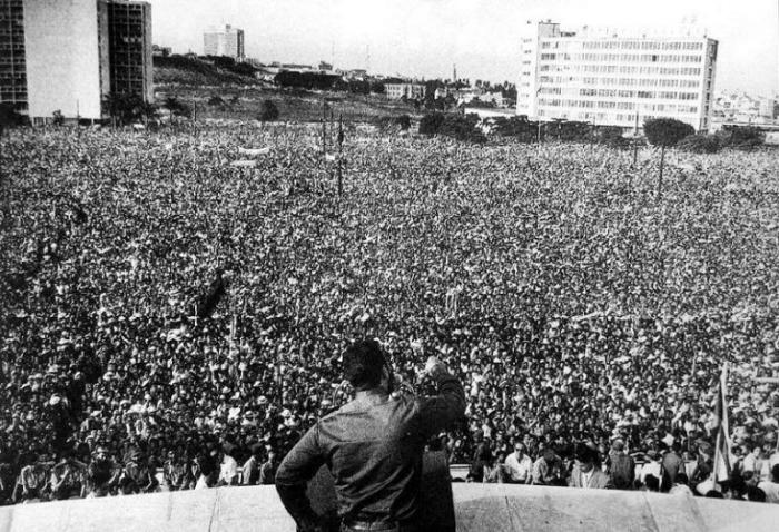 Fidel Castro durante la aprobación de la II Declaración de La Habana