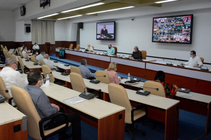 La admiración y respeto de Cuba por su personal de salud son infinitos