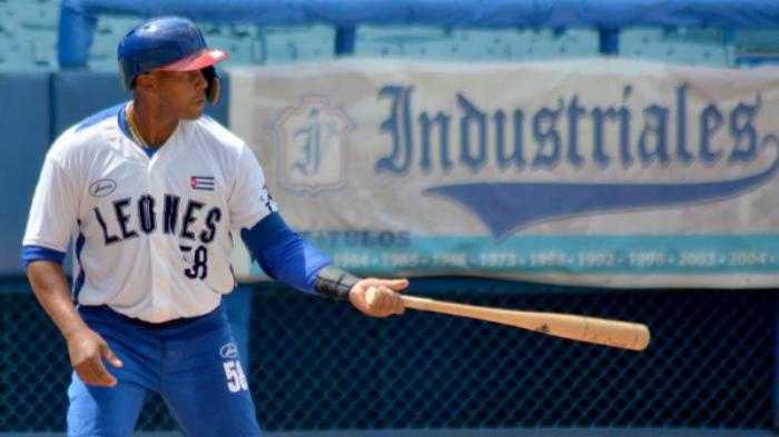 Cuatro Leones pudieran jugar en México e Italia