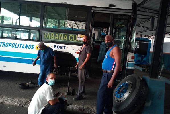 En La Lisa: Reajustan viajes en la transportación