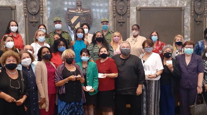 Celebran Día Internacional de la mujer en La Habana