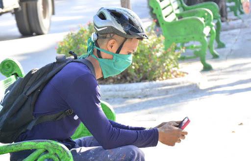 ETECSA anuncia rebaja del 50% 