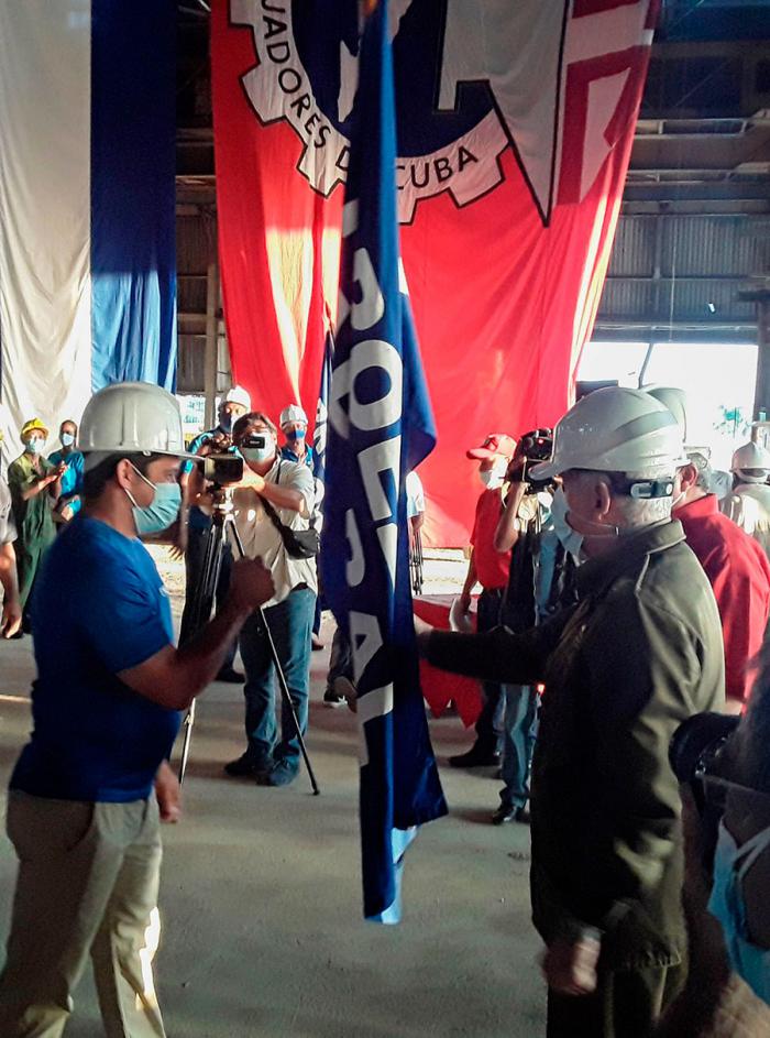 Trabajadores Antillana de Acero realizaron acto por el Primero de Mayo 