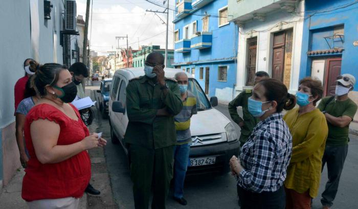Acompañan diputados prevención de la COVID-19 en La Habana