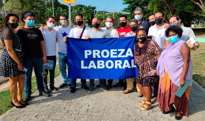 Colectivo de la Capital, recibió la Bandera Proeza Laboral