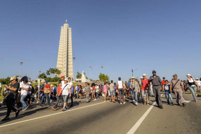Desfile por el Primero de Mayo