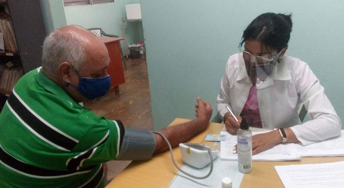 Área de diagnóstico y evaluación previa a la inyección con el inmunógeno