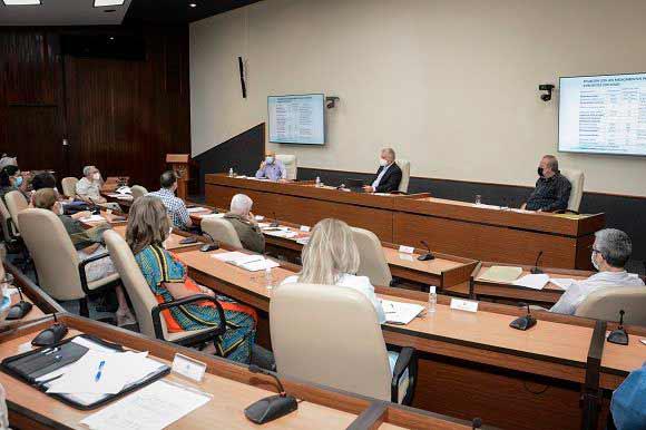 Reunión del Grupo Temporal de Trabajo para la prevención y control del nuevo coronavirus