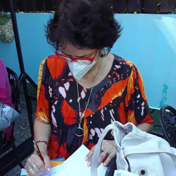 Escritora Laidi Fernández de Juan