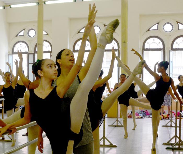 Escuela Nacional de Ballet Fernando Alonso