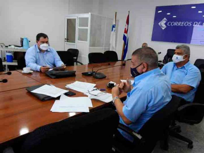 Evalúan comercialización de la Prensa en Correos de Cuba