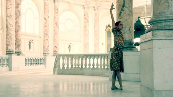 La bailarina Grettel Morejón, en una coreografía de Pepe Hevia.