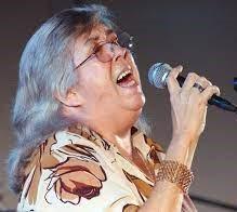 Premian Concurso de la Canción Política Sara González