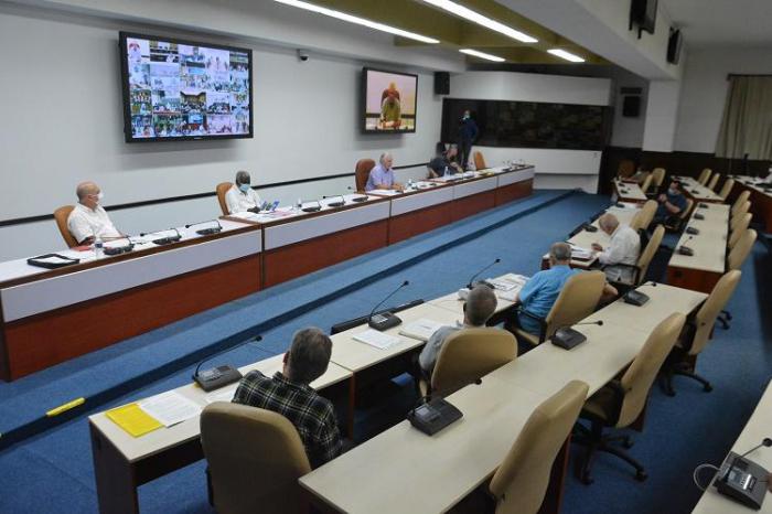Cuba seguirá fundando