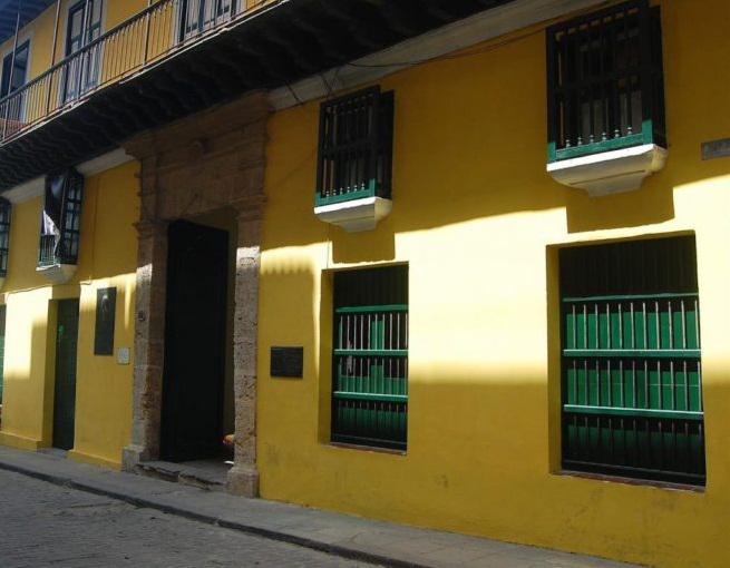 Fachada del Centro Provincial de Artes Plásticas y Diseño de La Habana