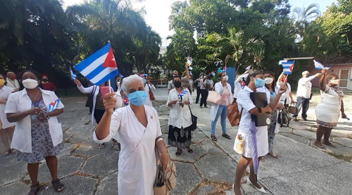 Concluyó en Plaza intervencion sanitaria con Abdala