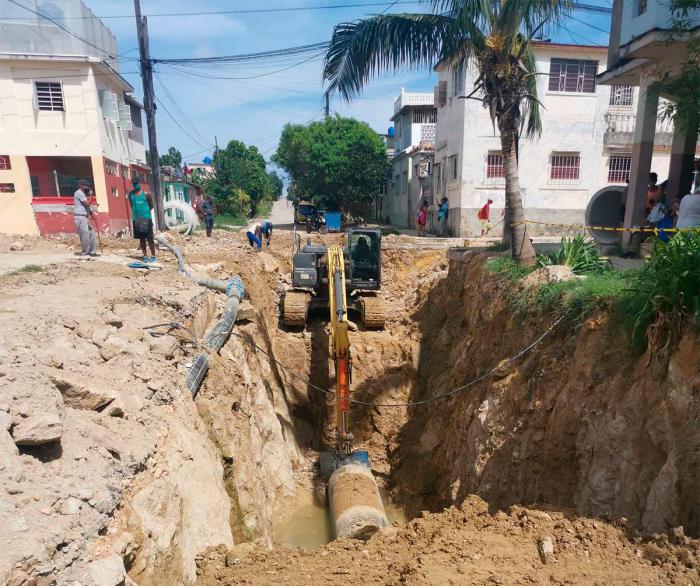 Chequean ejecución de acciones en La Habana para mejorar abasto de agua