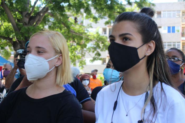 Mujeres jóvenes