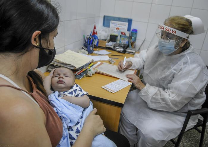 Extremar el cuidado de los niños y  las  embarazadas