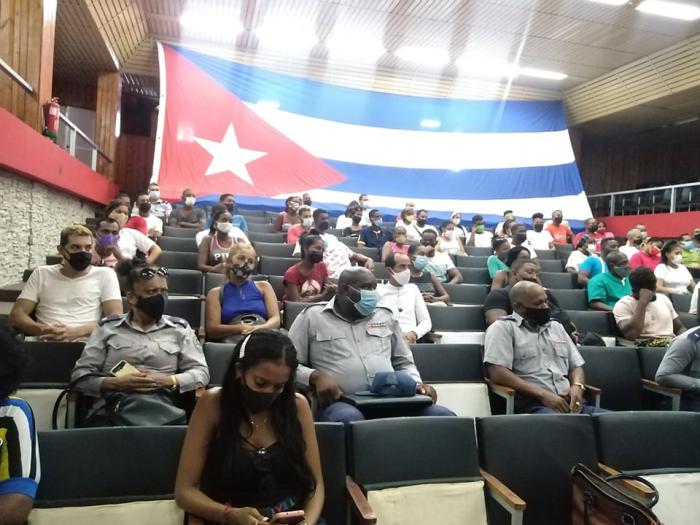 Encuentro del Tribunal Provincial de La Habana en el Cerro