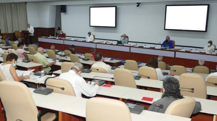 Presidencia de la reunión de trabajo sobre aprobación de las primeras 35 Mipymes