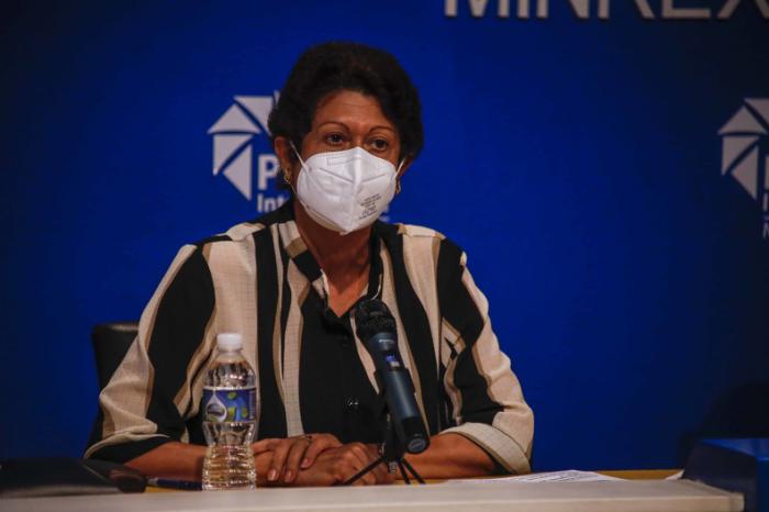 Certifica ministra de Educación cubana regreso