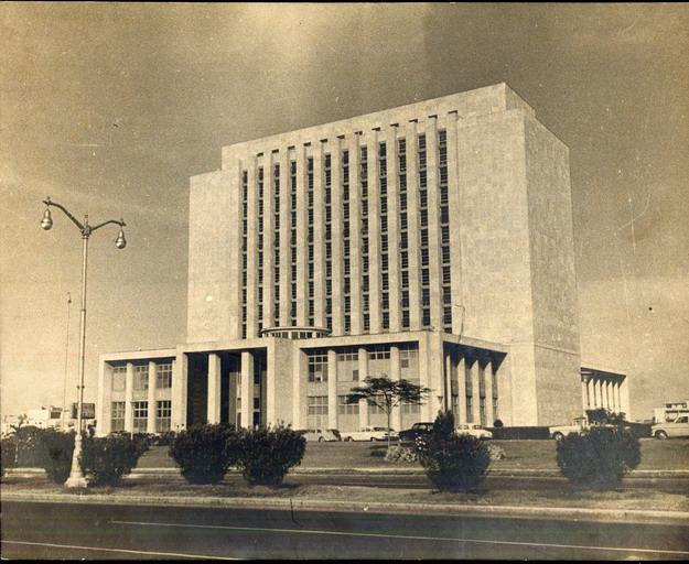Edificio donde radica actualmente la biblioteca