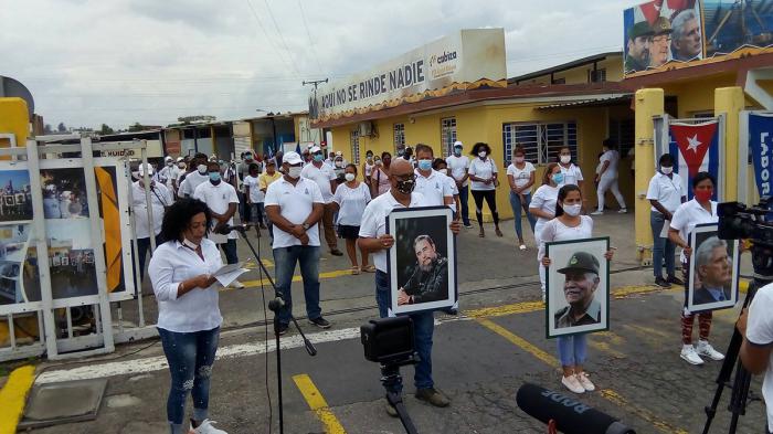 Trabajadores de la UEB Cubiza reafirman apoyo a la Revolución cubana