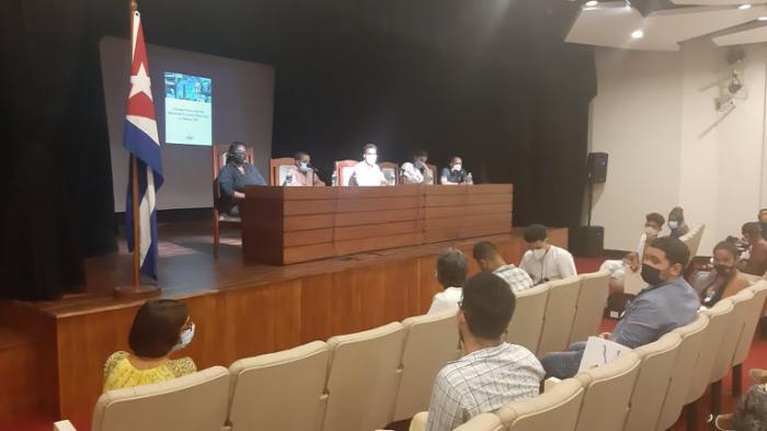 Jóvenes martianos en Consejo Provincial
