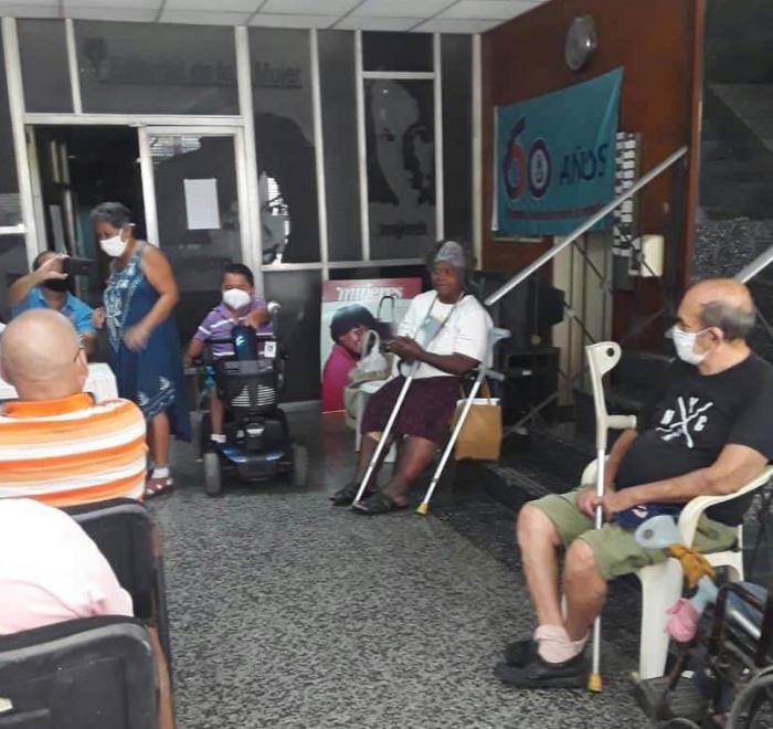 Miembros de la ACLIFIM