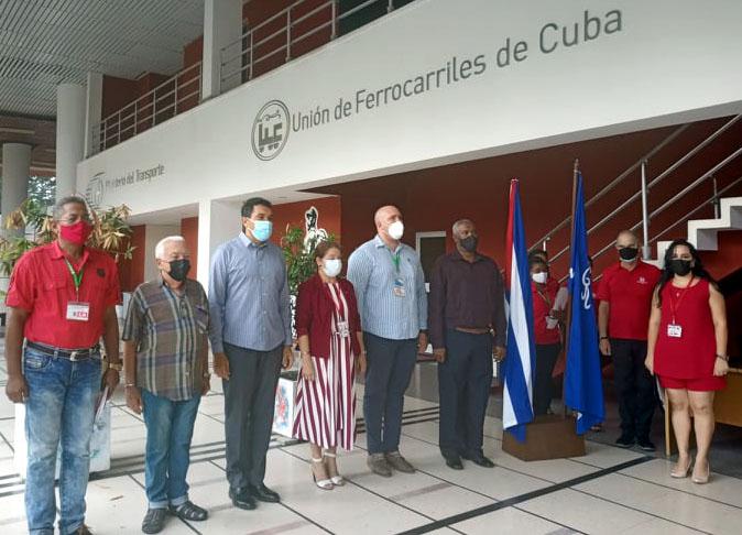Reconocen contribución de ferroviarios en entrega de paquetería