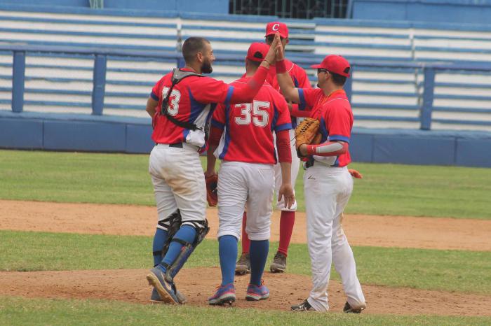 Equipo Cuba sub 23 concluyó invicto contra preselección de Industriales