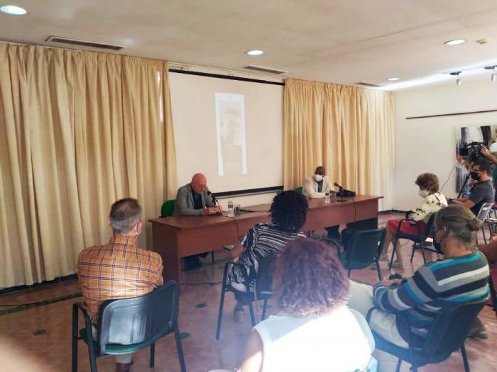 Primera Conferencia Cultural Fernando Ortiz