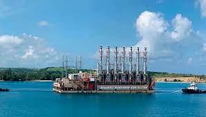 Arriba a La Habana embarcación con tecnología energética