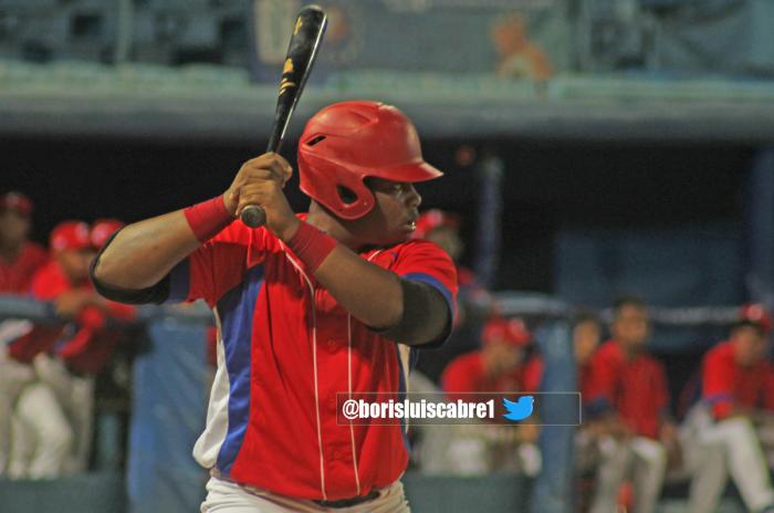 Béisbol panamericano: Revilla haló el carro de Cuba.