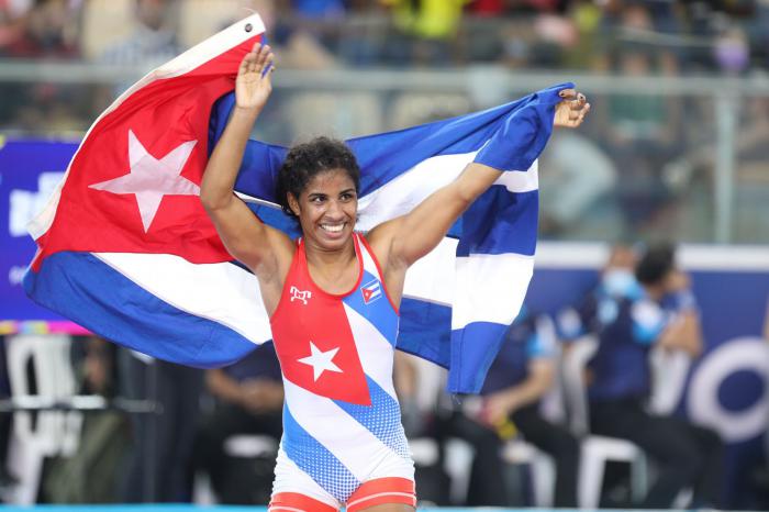 La lucha cubana suma dos nuevas coronas