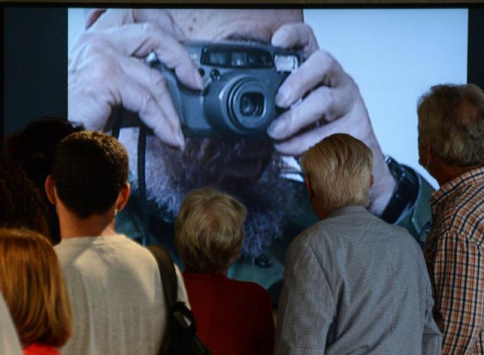Inauguran Instantes, primera exposición fotográfica en el Centro Fidel Castro Ruz